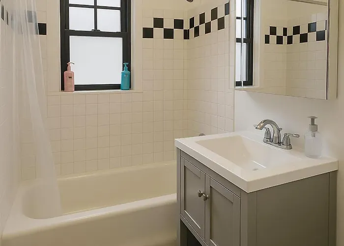 1br Fully Equipped & - Belmont Rep *